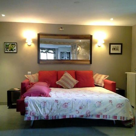 Bed & Breakfast La Campagne A Paris Exterior photo